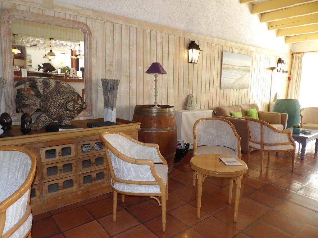 Hotel Les Gollandieres Le Bois-Plage-en-Ré Exteriör bild