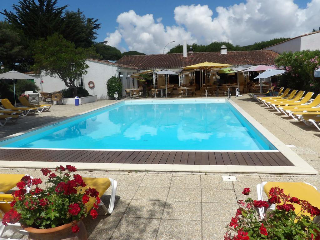 Hotel Les Gollandieres Le Bois-Plage-en-Ré Exteriör bild