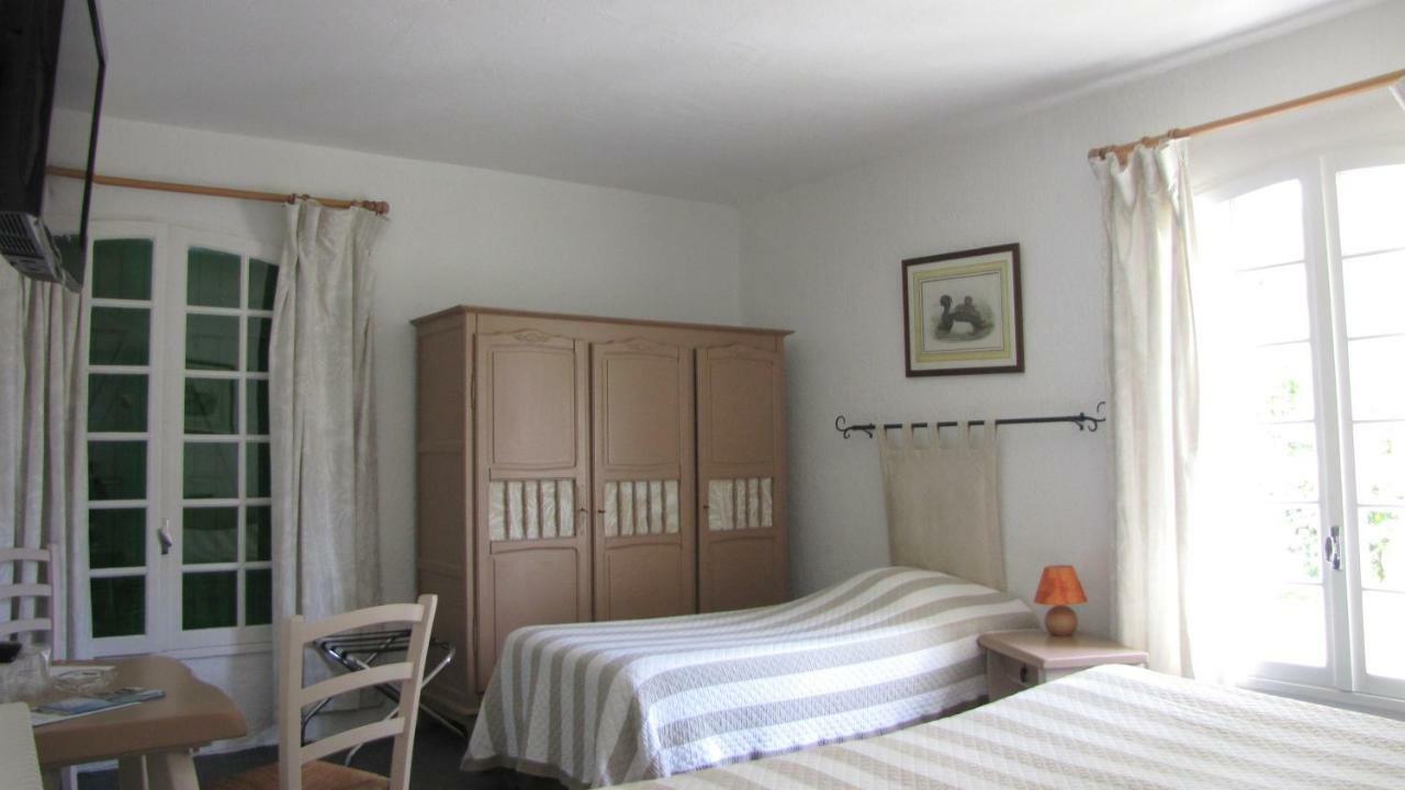 Hotel Les Gollandieres Le Bois-Plage-en-Ré Exteriör bild